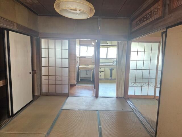 5DK House for Sale in Oshu City, Iwate – 118.4m² - Thumbnail 4