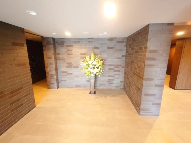 3LDK Apartment Near Shijonawate Station, Osaka | 13th Floor View - Thumbnail 4