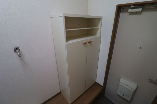 1K Apartment for Rent in Tosu, Saga - Quiet Area, No Deposit - Thumbnail 2