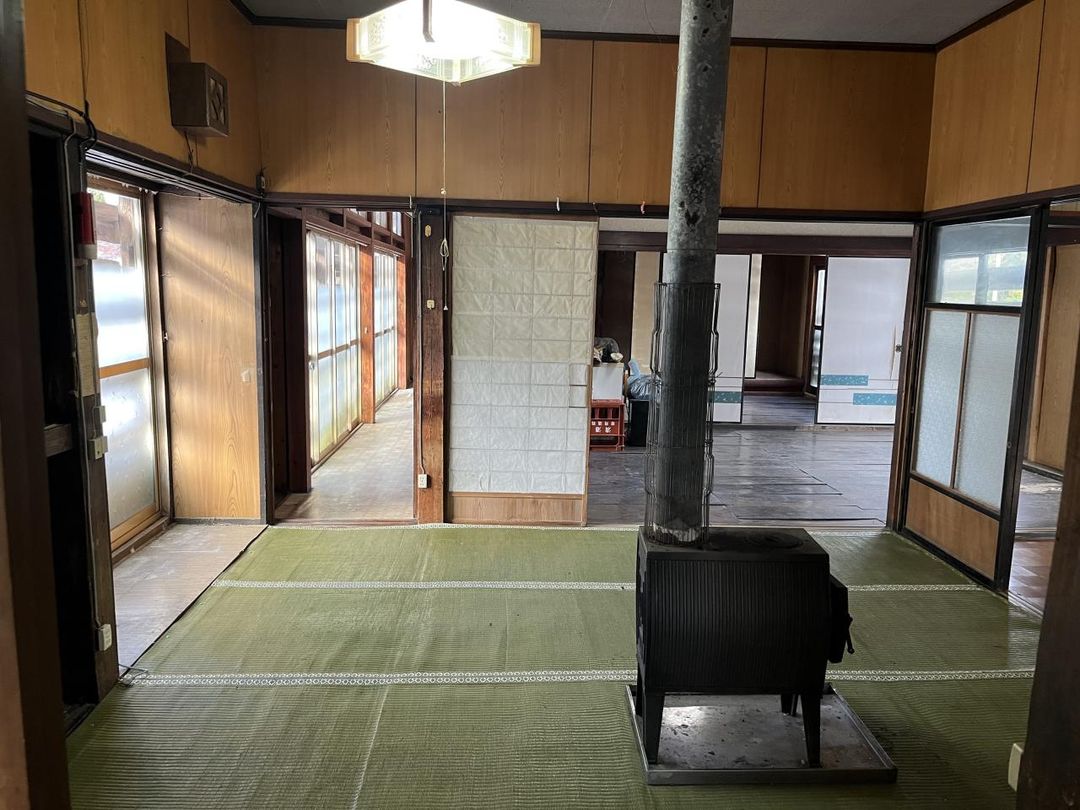 1897 Historic Wooden House for Sale in Katsuyama, Fukui - Thumbnail 2