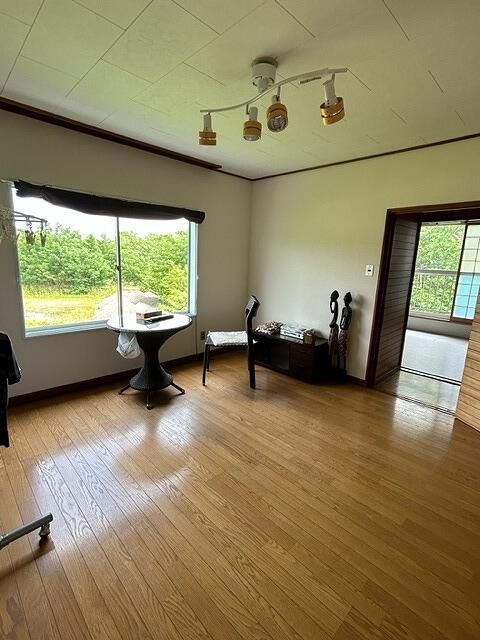4LDK House for Sale in Quiet Hakodate Neighborhood, Hokkaido - Thumbnail 4