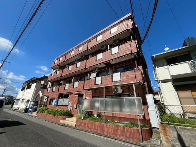 Kagoshima City 1R Apartment for Rent near Kamishioya Station - Thumbnail 2