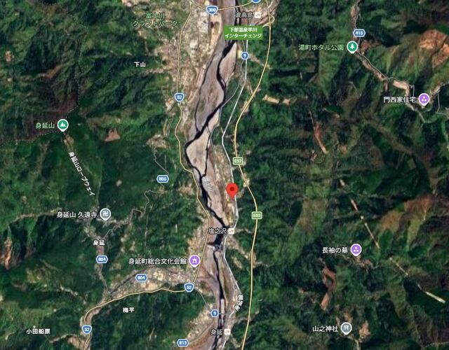 Used 4DK House in Minobu, Yamanashi - 87.36 sqm - Thumbnail 3