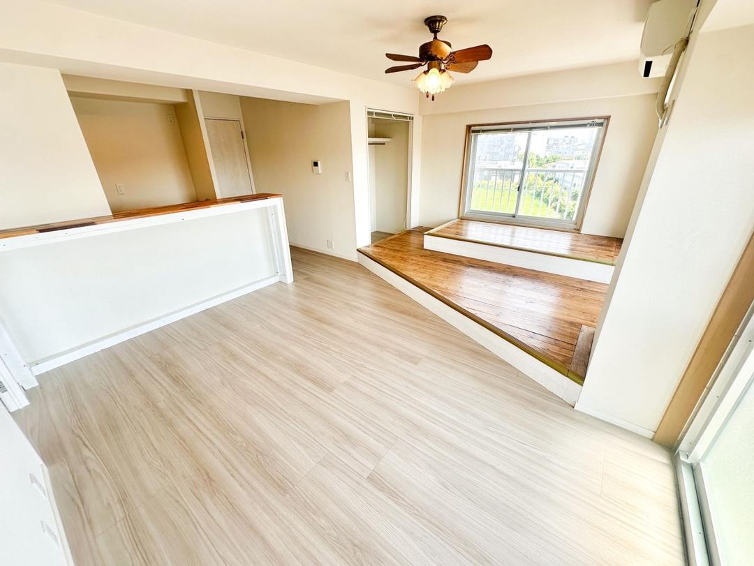 Renovated 2LDK Apartment for Sale in Katsushika, Tokyo - Thumbnail 3