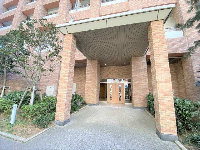 2LDK Apartment for Sale in Urayasu, Chiba near Shin-Urayasu Station - Thumbnail 4