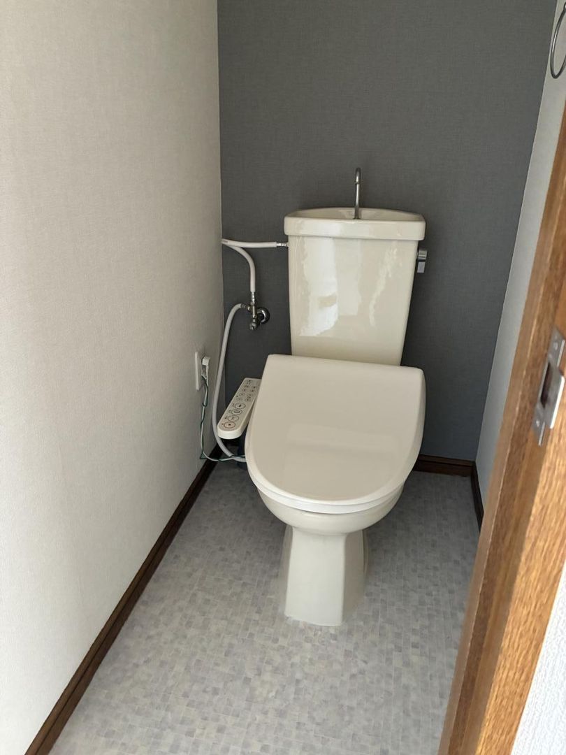 1K Apartment for Rent in Ube, Yamaguchi - 21,000 Yen - Thumbnail 3