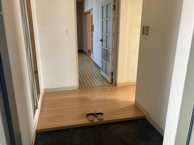 4LDK Apartment for Sale in Kashihara, Nara - 96.59㎡ Corner Unit - Thumbnail 2
