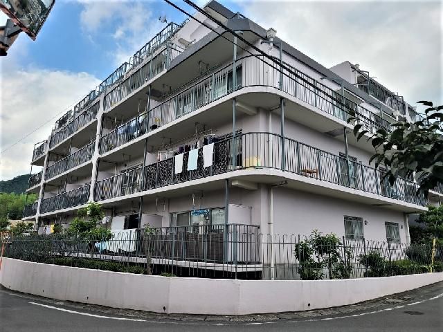 4DK Apartment for Sale in Ome City, Tokyo with Mountain Views - Image 1