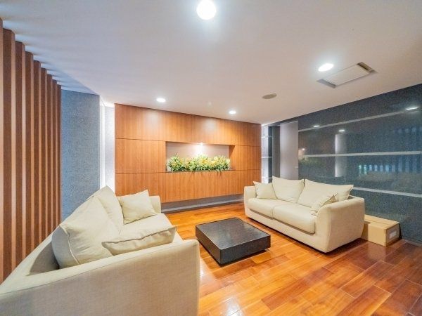 1LDK Apartment for Sale in Higashi-Nippori, Arakawa, Tokyo - Thumbnail 4