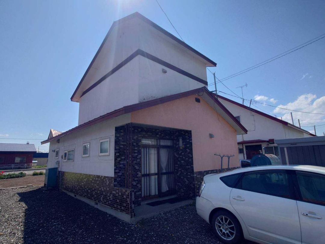 1900 3LDK Wooden House for Sale in Kamifurano, Hokkaido - Thumbnail 2