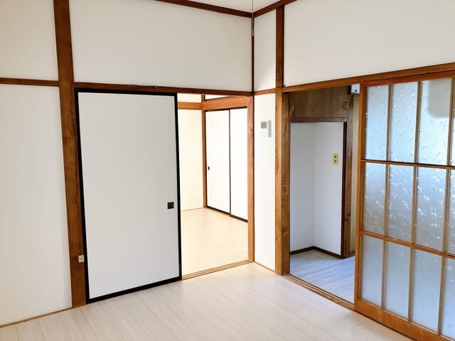 2K Apartment for Rent in Morioka, Iwate - Near Nihanda Station - Thumbnail 3