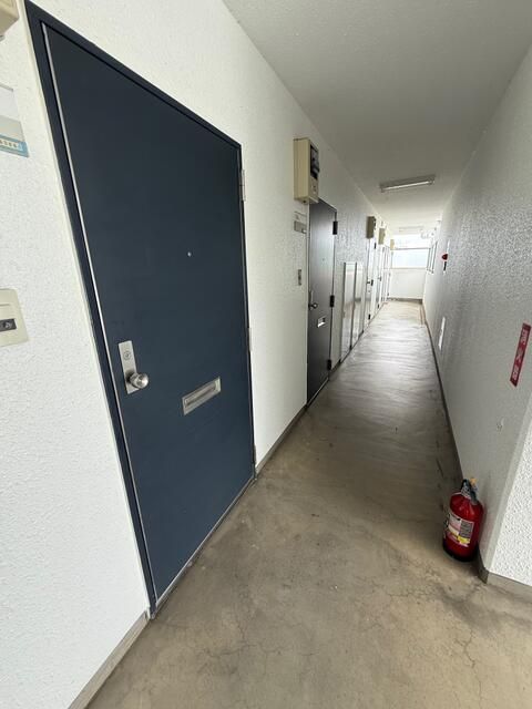 Hachioji 1R Apartment for Sale - 14.7 sqm, 5th Floor - Thumbnail 2