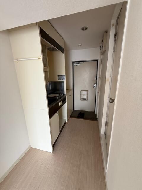 Hachioji 1R Apartment for Sale - 14.7 sqm, 5th Floor - Thumbnail 3