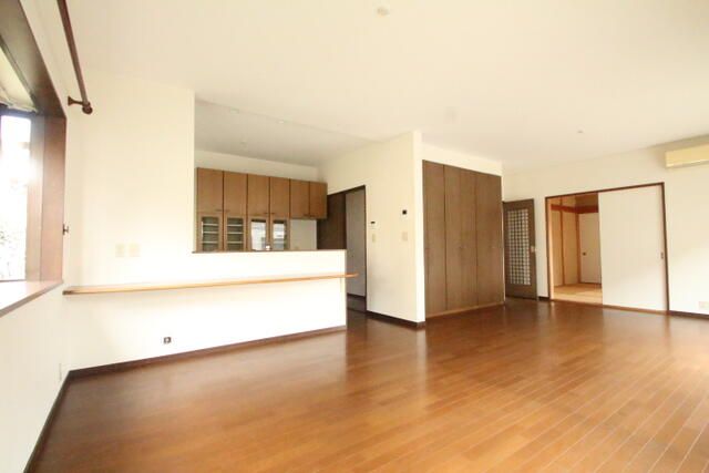 4LDK Detached House in Ryugasaki, Ibaraki - 134.15 sqm - Thumbnail 2