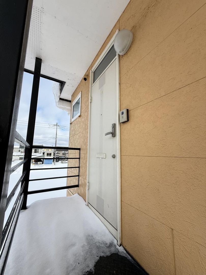 3LDK Apartment for Rent in Nayoro, Hokkaido - 58,000 Yen - Thumbnail 2