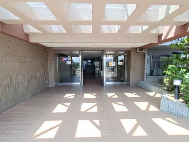 3LDK Apartment for Sale in Iwade, Wakayama - 59.27 sqm - Thumbnail 2
