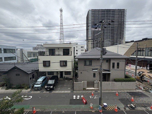 3LDK Apartment for Sale in Ichikawa, Chiba - 79.64m2 - Thumbnail 3