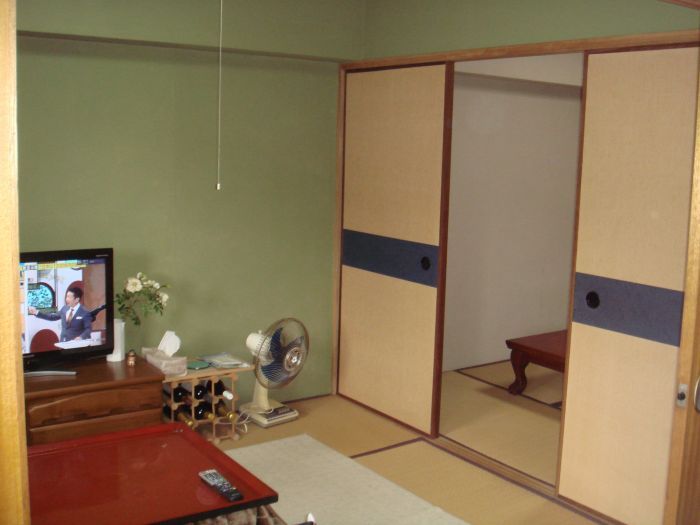 2K Apartment for Sale in Takamatsu with Balcony & Hot Spring - Thumbnail 2