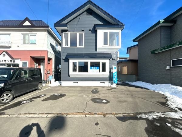 Renovated 3LDK House for Sale in Kushiro, Hokkaido - Thumbnail 2