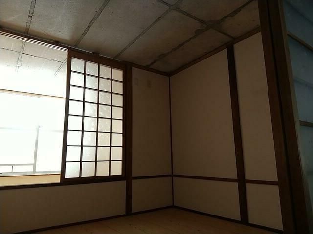 2DK Apartment for Rent in Higashinari, Osaka - Zero Deposit - Thumbnail 4