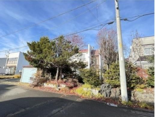 4LDK Wooden House for Sale in Iwamizawa, Hokkaido - Thumbnail 2