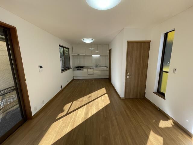 Renovated 3LDK House in Kurihama, Yokosuka | 50 Tsubo Land - Thumbnail 4
