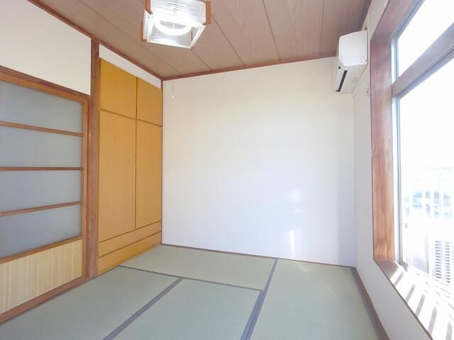 1K Apartment for Rent near Shin-Fuji Station, Fuji City - Thumbnail 4