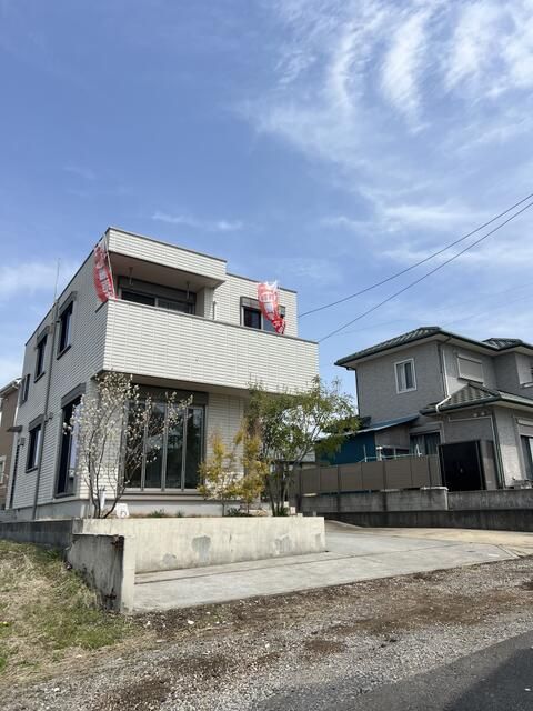 2015 Hebel House 3LDK with Solar Power in Ayase, Kanagawa - Thumbnail 2
