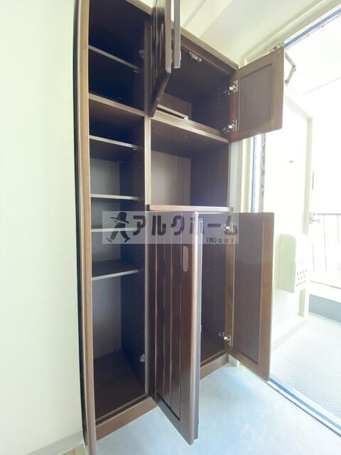 2LDK Apartment for Sale in Matsubara, Osaka - 17.05% Yield - Thumbnail 4