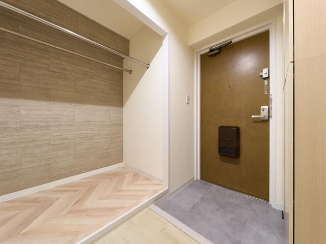 Renovated 2LDK Apartment near Hamura Station with Mount Fuji View - Thumbnail 2