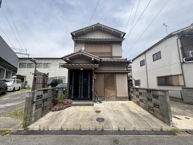 3LDK Detached House for Sale near Rokubancho Station, Nagoya - Image 1