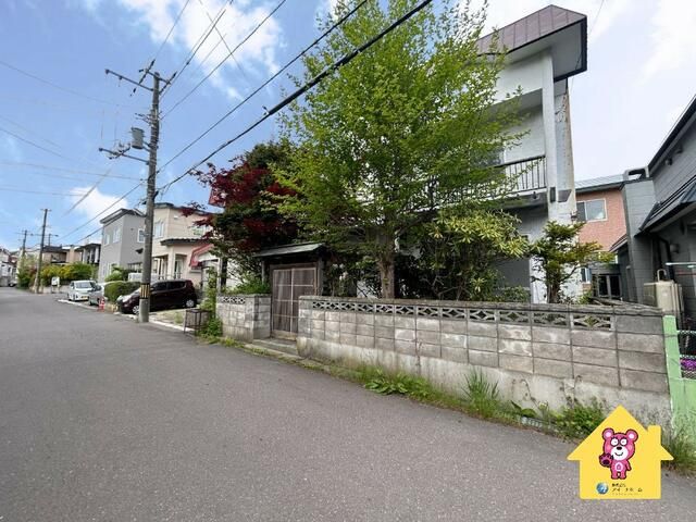 3LDK Detached House for Renovation in Hakodate, Hokkaido - Thumbnail 4