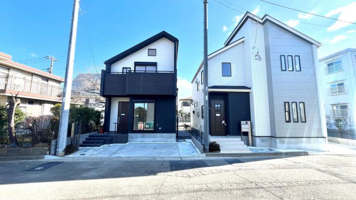 New 3-4LDK House in Chigasaki with Long-Term Superior Housing Certification - Image 1