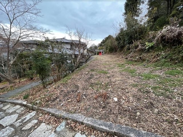 Vacant Land Plot for Sale Next to Yoshida Shrine in Kyoto - Thumbnail 2