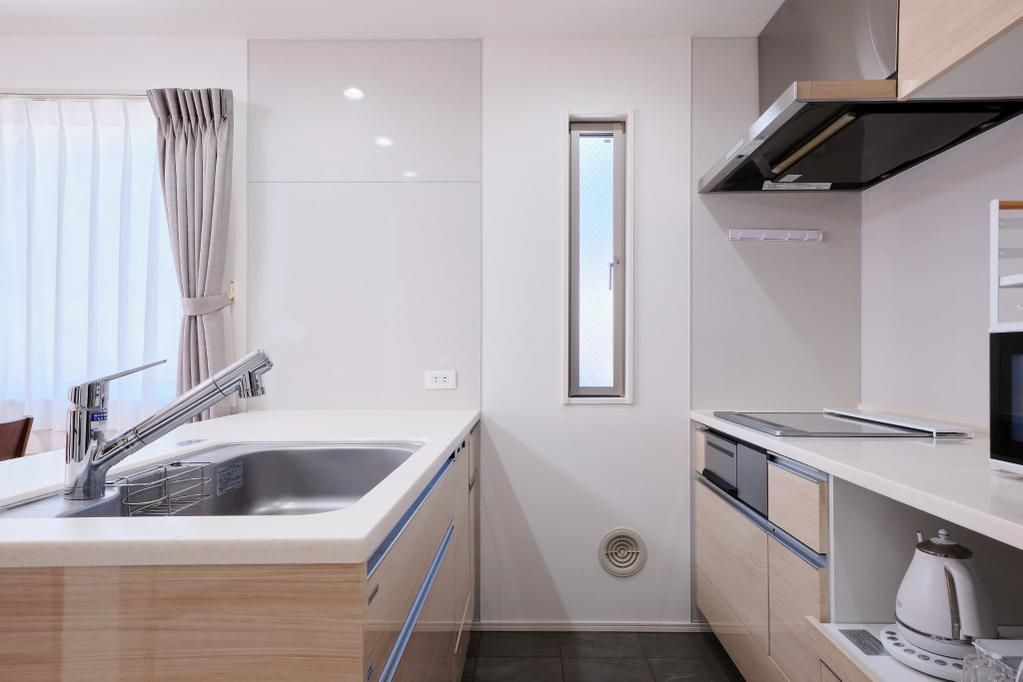 2LDK Custom-Built House in Koto-ku, Tokyo for Sale - Thumbnail 2