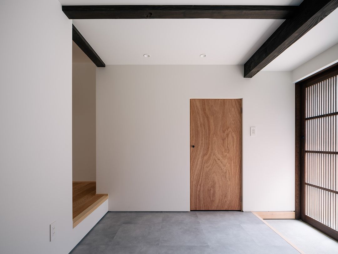 Renovated 1LDK Machiya in Kyoto's Kamigyo Ward - Thumbnail 4