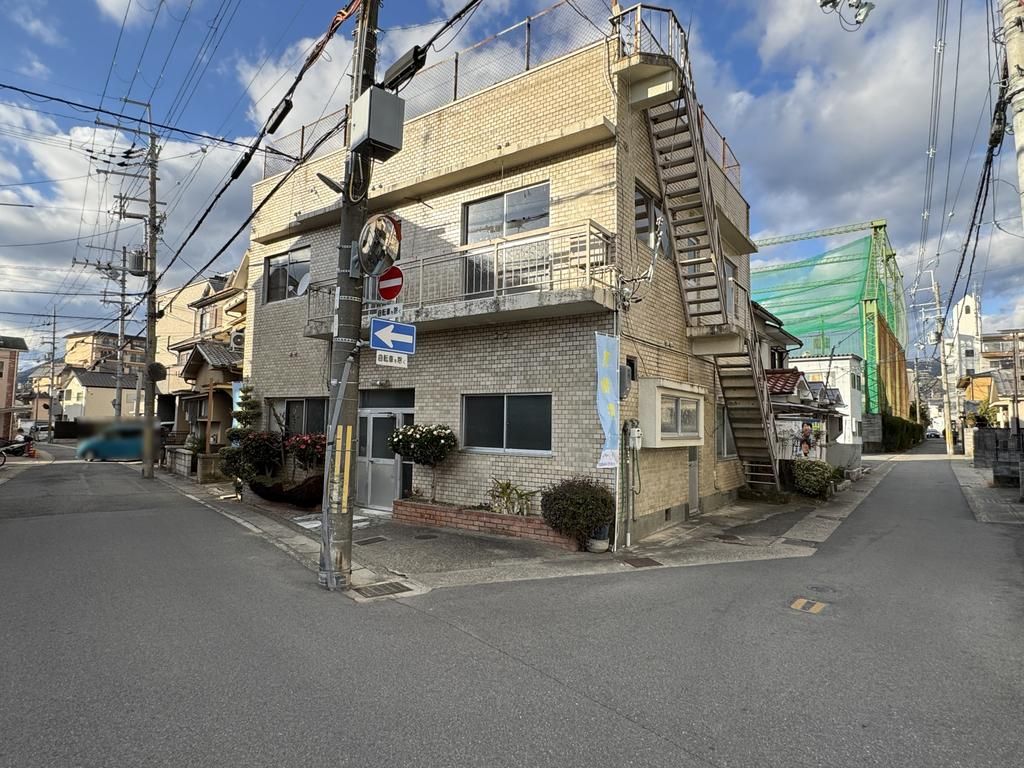 Kyoto Ukyo Ward Land for Sale with Demolition Included - Thumbnail 3