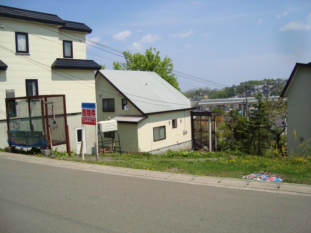Land for Sale in Sakura, Otaru - Southwest Corner Lot - Thumbnail 3