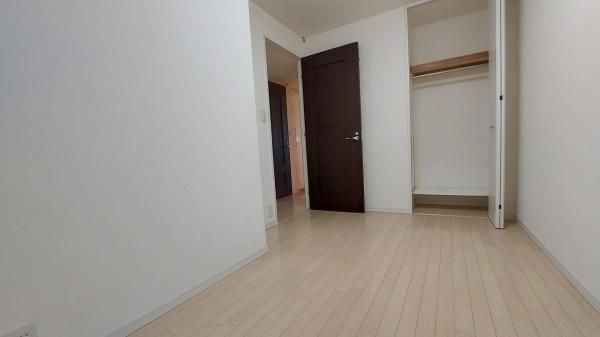 3LDK Apartment in Arist Tower Wakayama City, Nakanoshima - Thumbnail 4