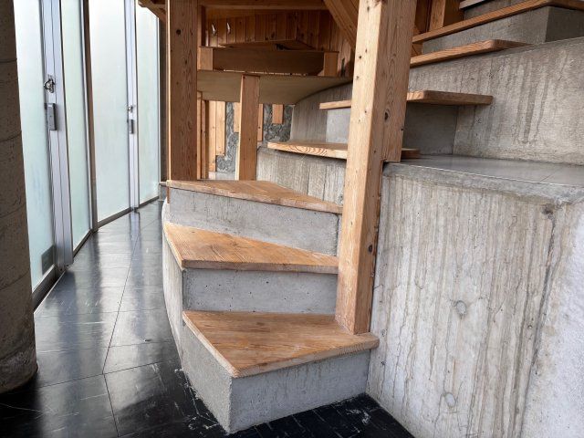 5LDK House with Lake Biwa Views in Otsu, Shiga Prefecture - Thumbnail 2