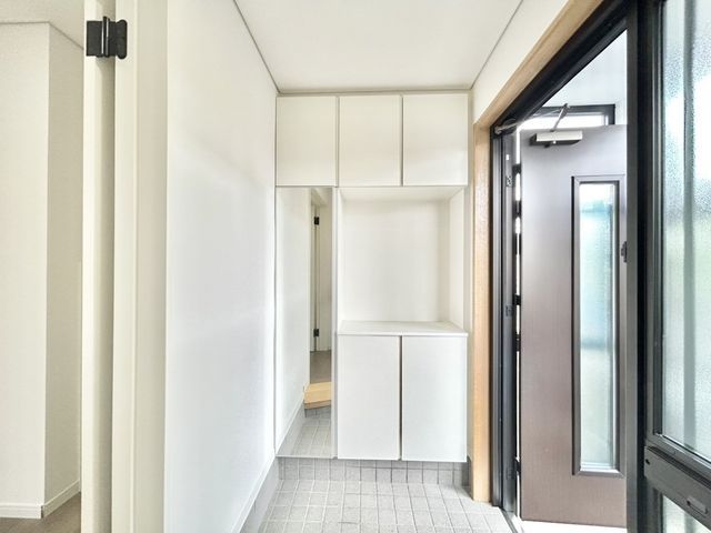 4LDK Renovated House in Ebetsu, Hokkaido - 114.68m² - Thumbnail 2