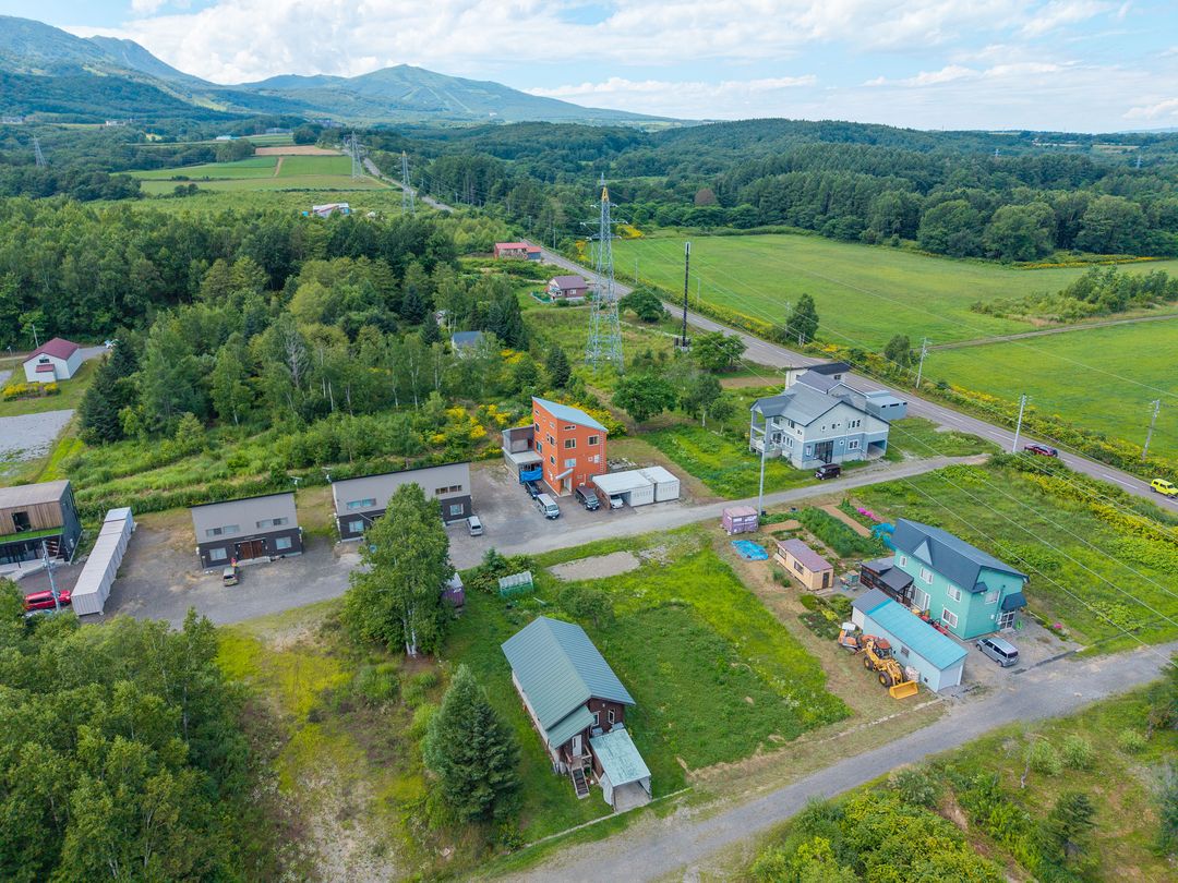 Land for Sale in Iwaobetsu, Kutchan, Hokkaido 774 sqm - Thumbnail 2