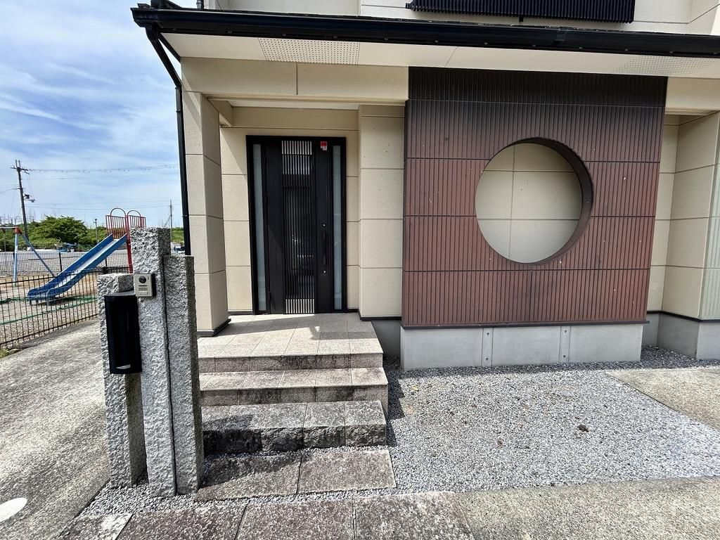 2LDK All-Electric House for Sale in Hikone, Shiga - Thumbnail 3
