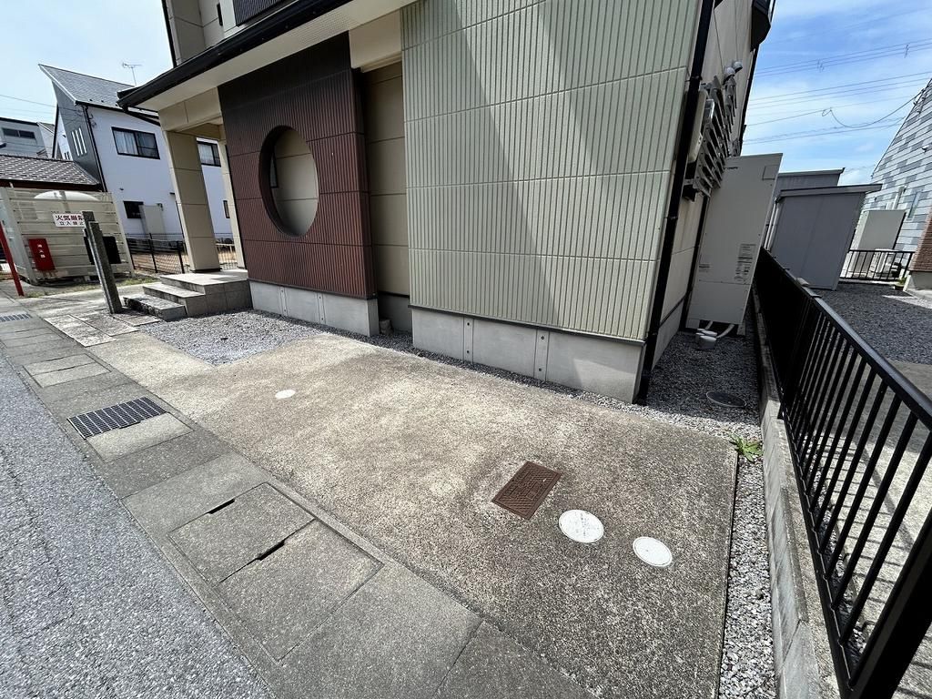 2LDK All-Electric House for Sale in Hikone, Shiga - Thumbnail 2