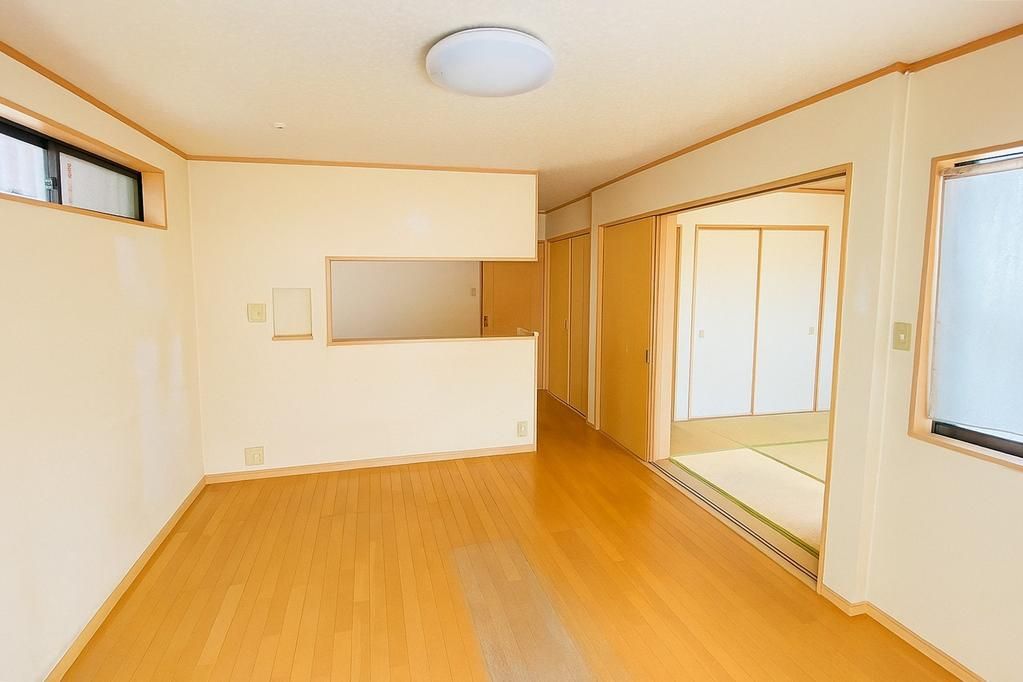 4LDK House for Sale in Nishikyogoku, Kyoto - Thumbnail 4