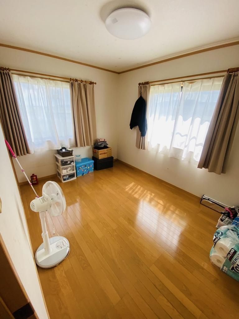 4LDK House for Sale in Nishikyogoku, Kyoto - Thumbnail 3