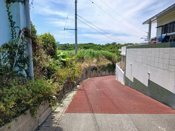 500 Tsubo Land for Sale in Uruma, Okinawa - Development Potential - Thumbnail 4