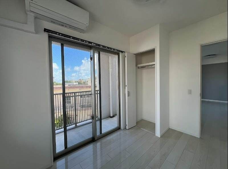 SKYPIAA Hiyagon Gradia 302 3LDK Apartment for Sale in Okinawa City - Thumbnail 3