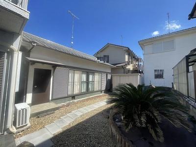 Used detached house Miki City Shijimi-cho Nakajiyugaoka 2-chome - Miki City — Image 1, Miki, Hyogo