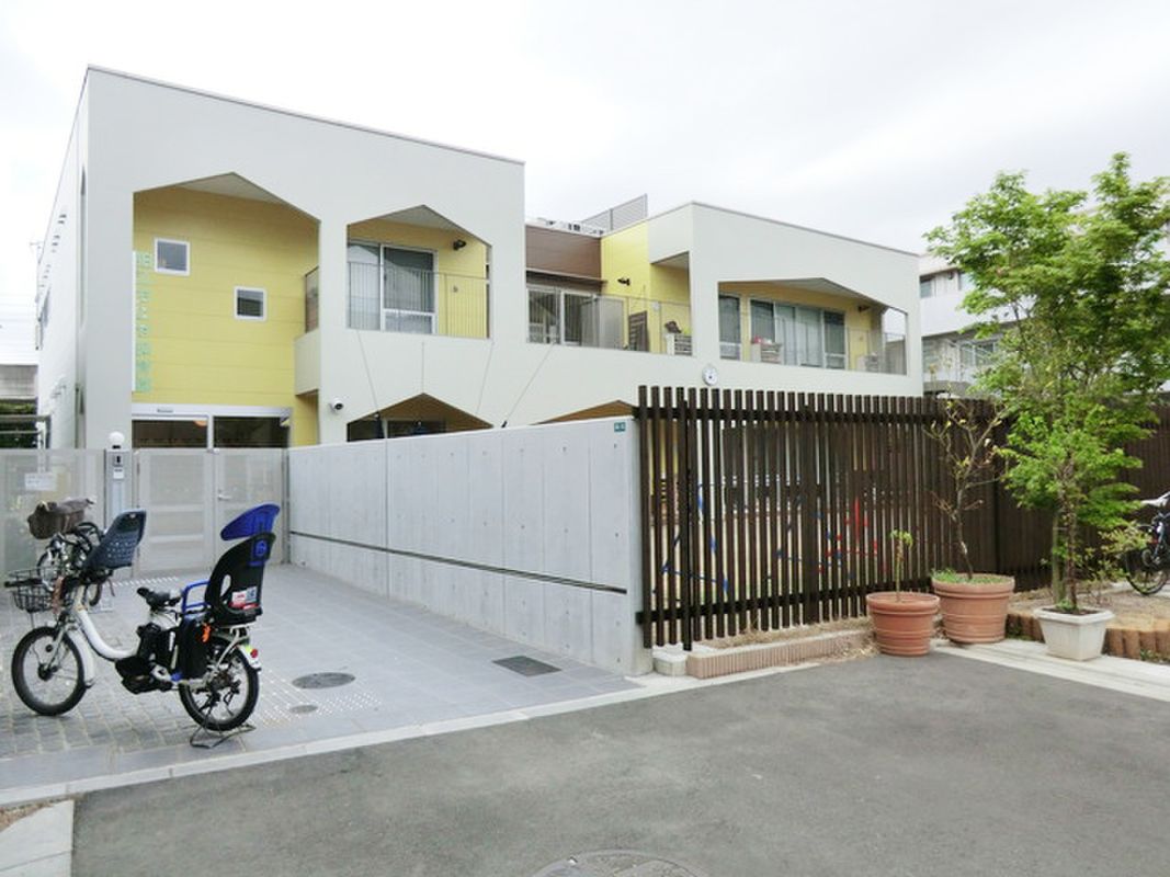 Corner Plot for Custom Home Near Izumi-Tamagawa Station, Komae - Thumbnail 4